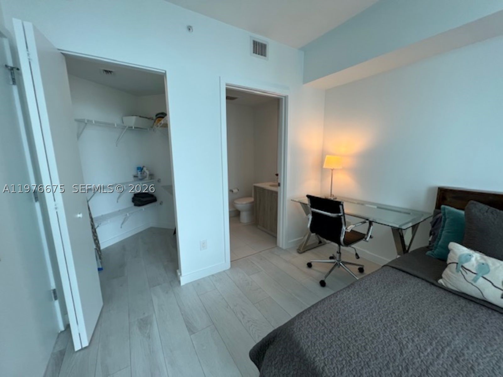 501 NE 31st St #1606, Miami FL 33137