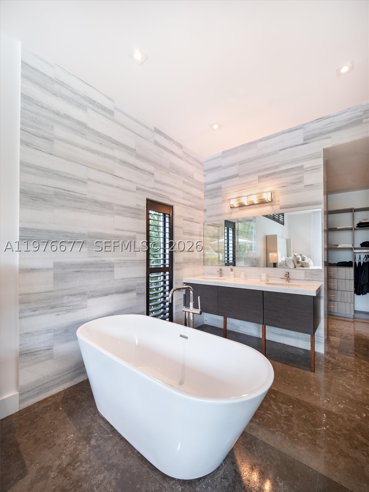 1540 Cleveland Rd, Miami Beach FL 33141