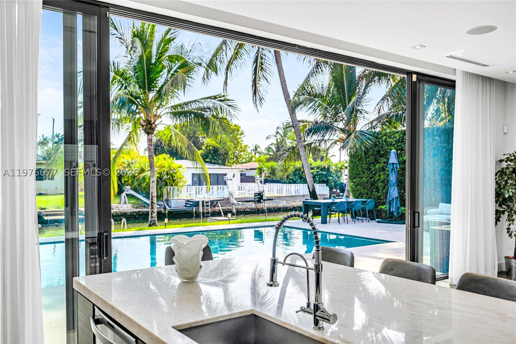 1540 Cleveland Rd, Miami Beach FL 33141