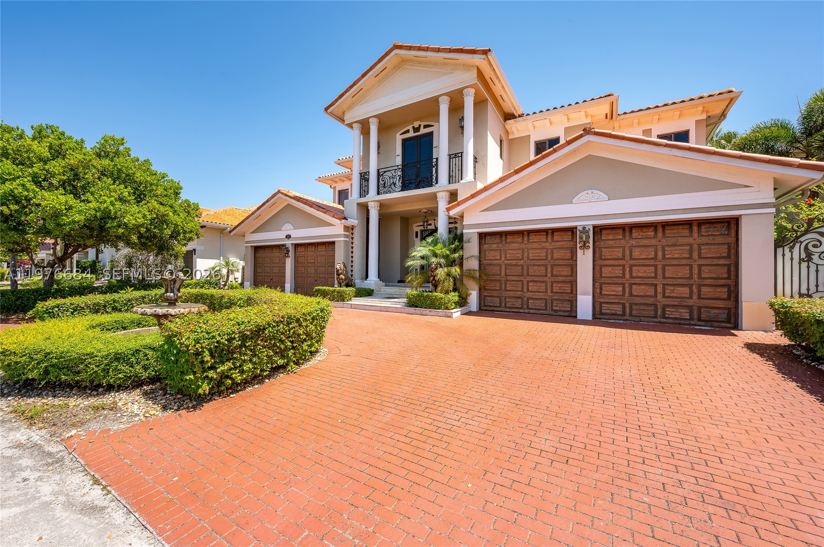 18821 SW 74th Ct, Cutler Bay FL 33157