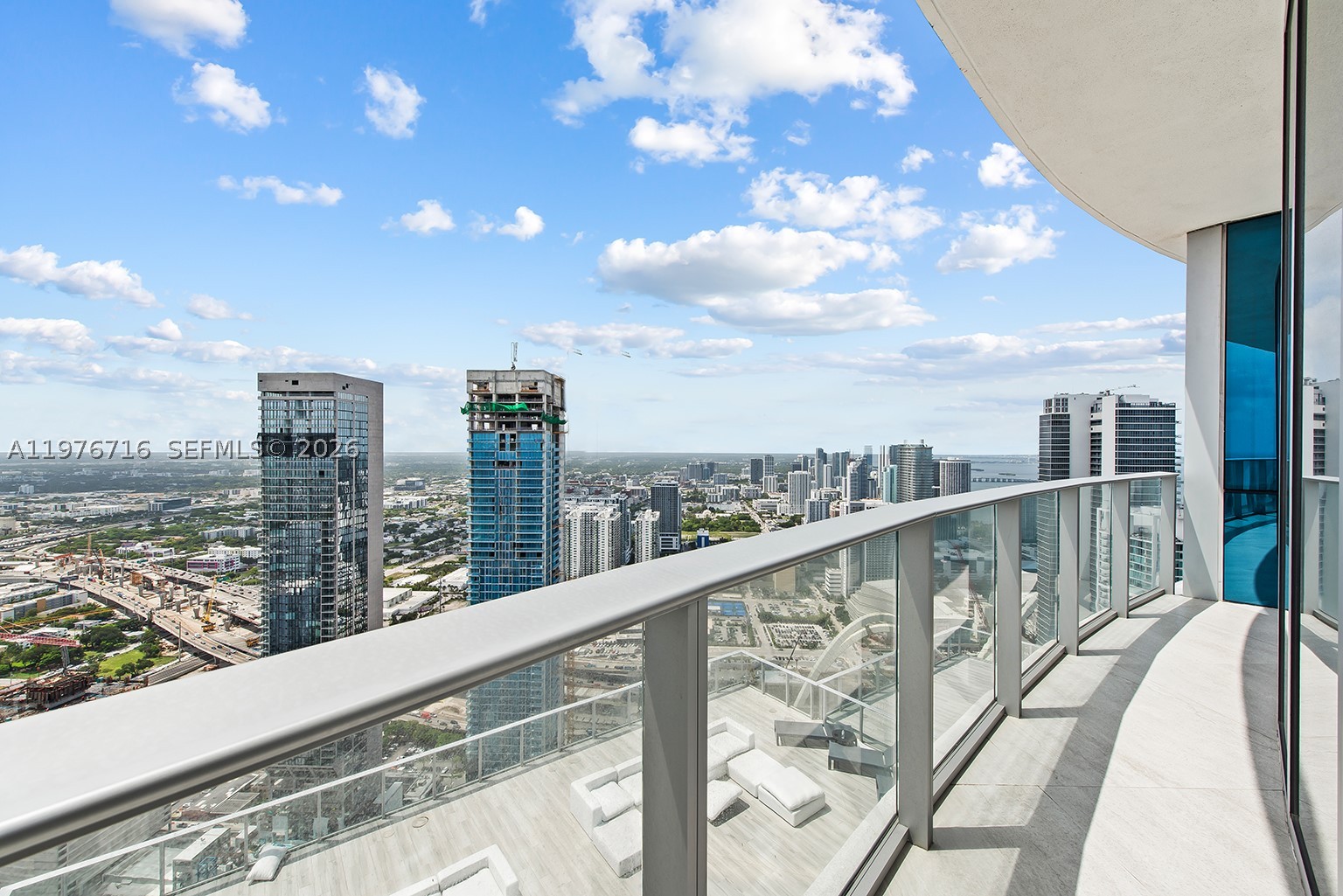 851 NE 1st Ave #PH 5402, Miami FL 33132