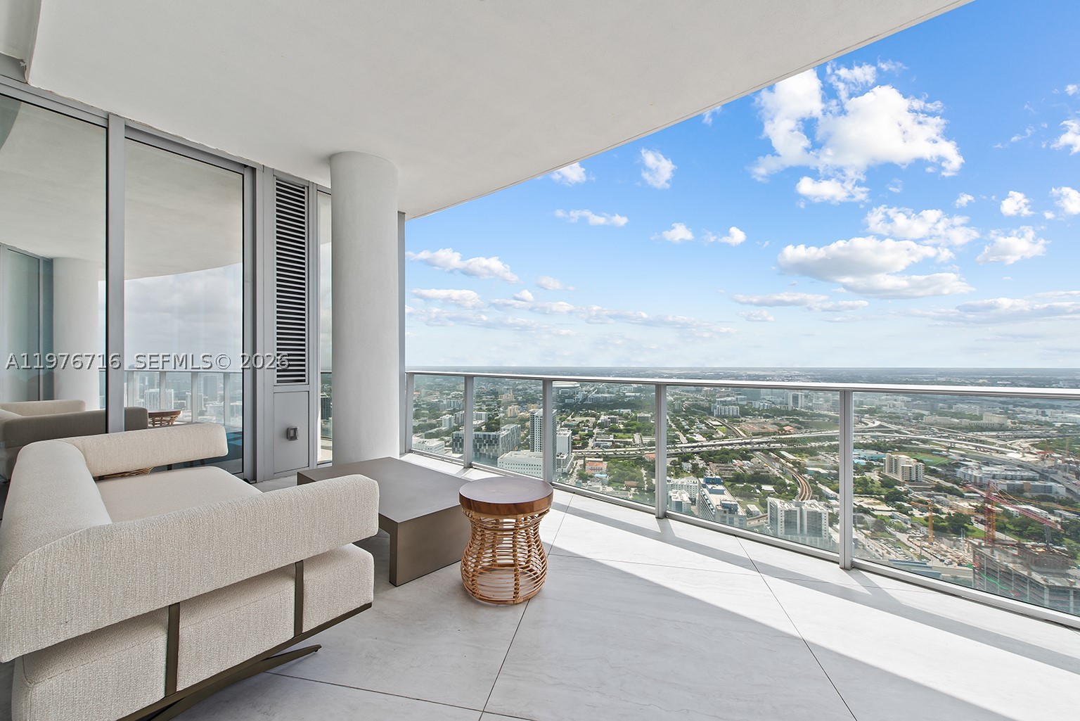 851 NE 1st Ave #PH 5402, Miami FL 33132