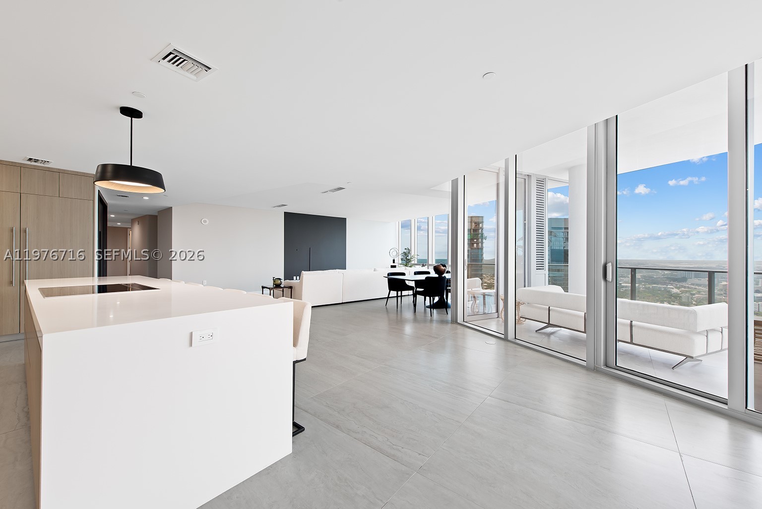 851 NE 1st Ave #PH 5402, Miami FL 33132