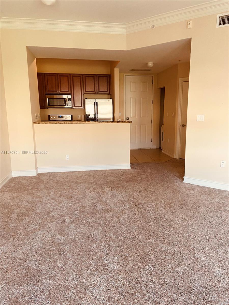3001 NE 185th St #534, Aventura FL 33180
