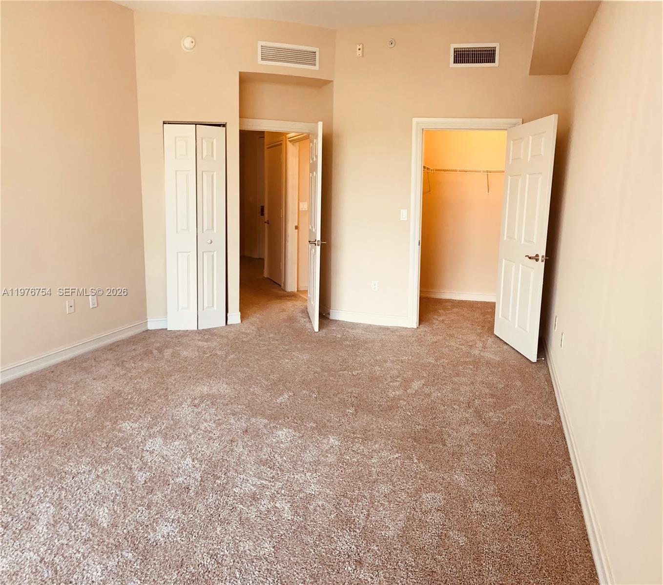3001 NE 185th St #534, Aventura FL 33180