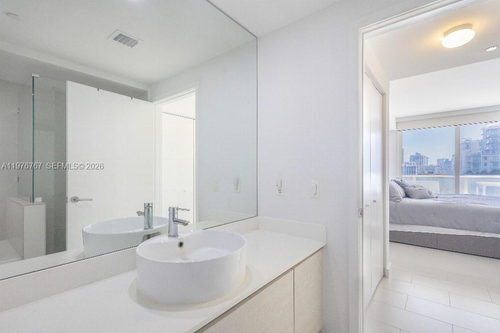 4250 Biscayne Blvd #816, Miami FL 33137