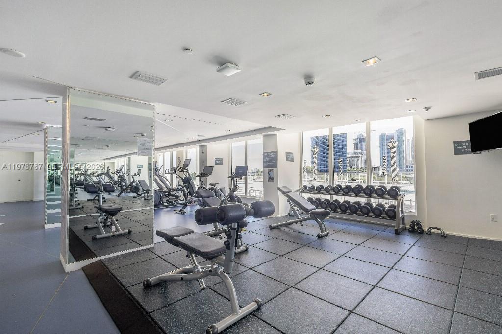 4250 Biscayne Blvd #816, Miami FL 33137