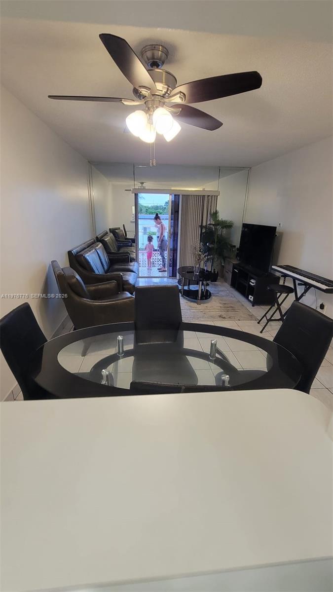 6820 W Flagler St #207, Miami FL 33144
