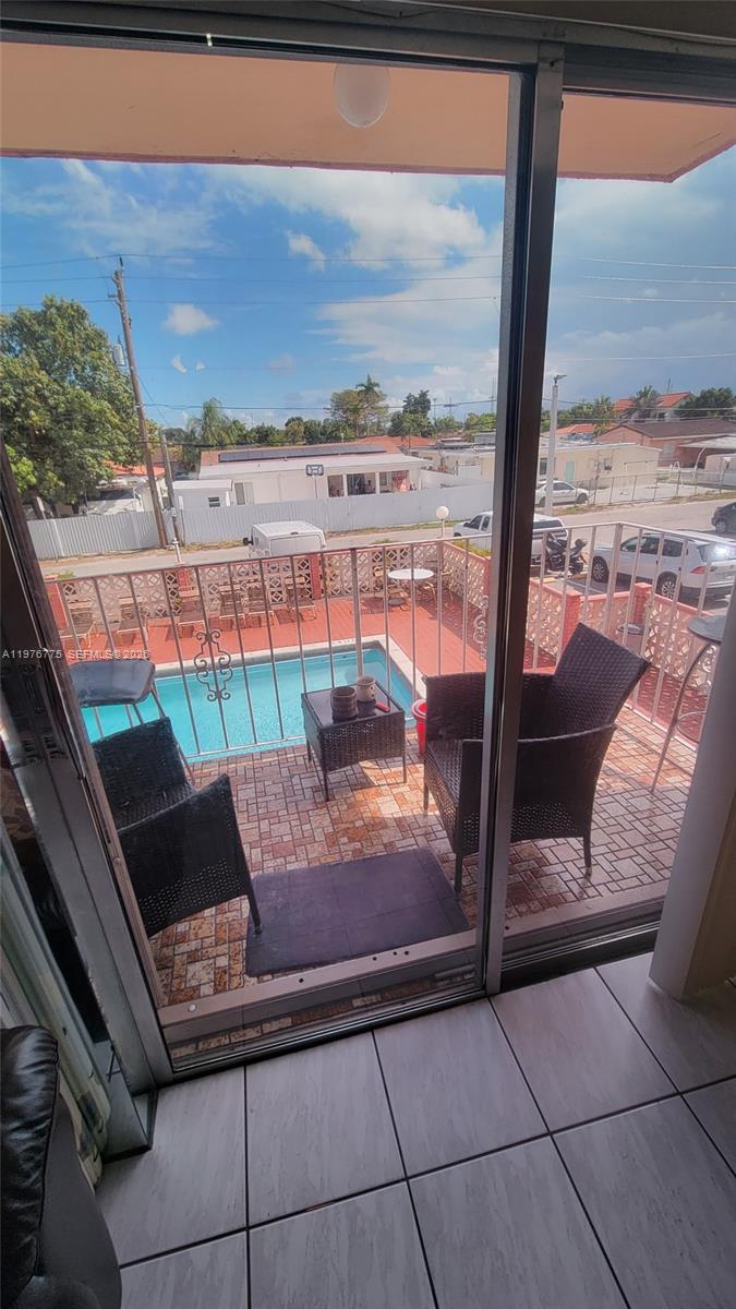 6820 W Flagler St #207, Miami FL 33144