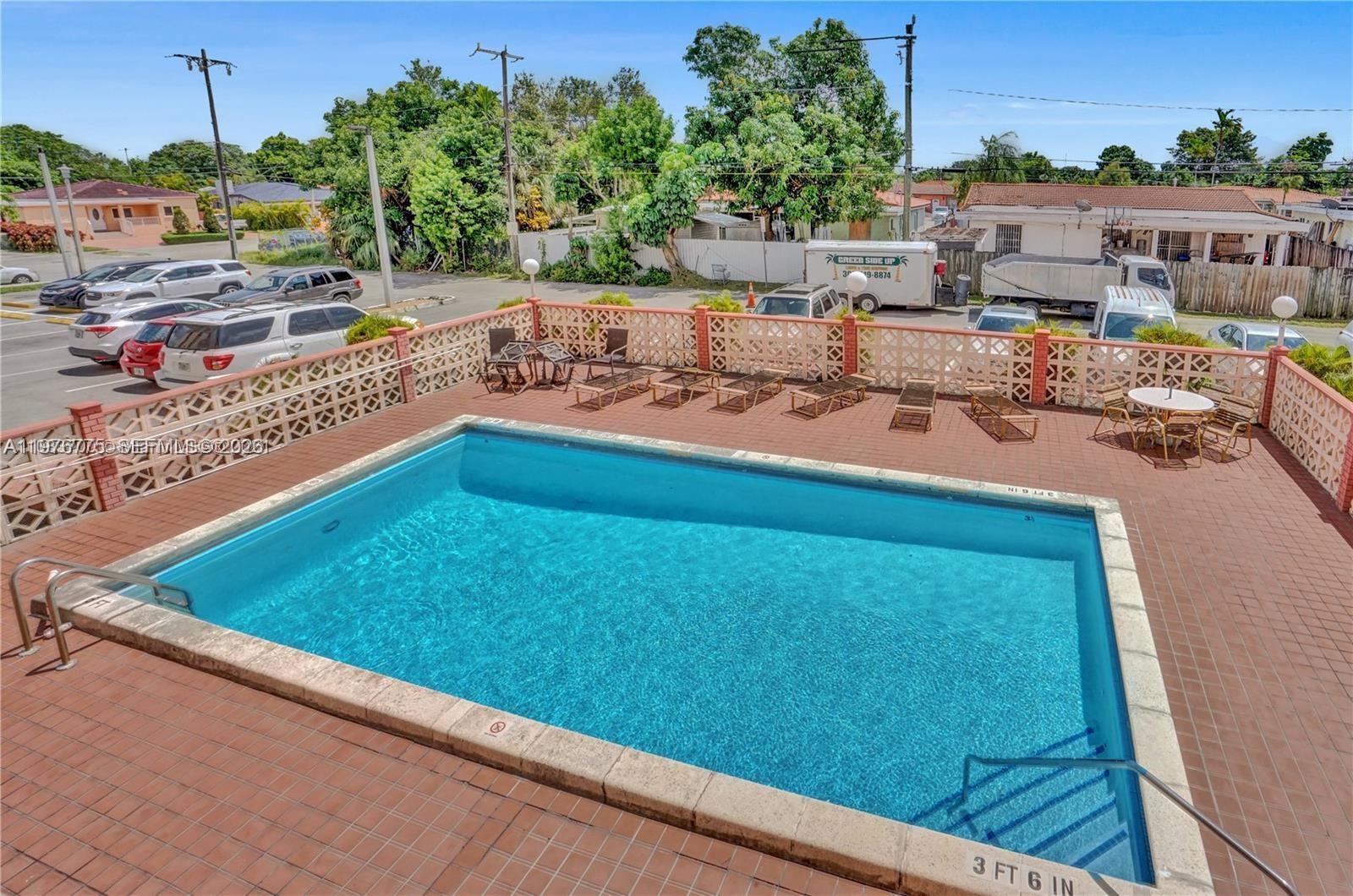 6820 W Flagler St #207, Miami FL 33144