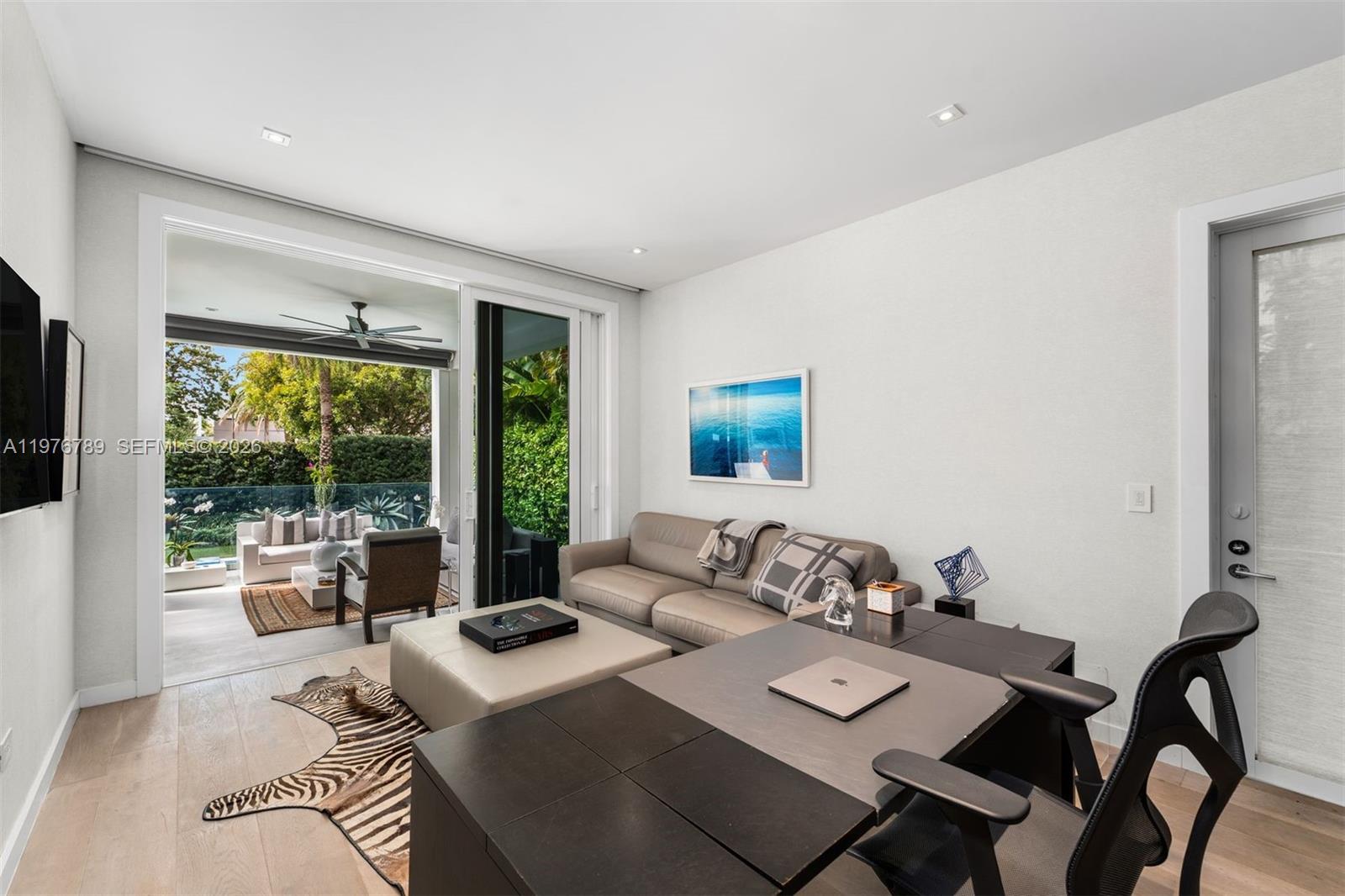 741 Harbor Dr, Key Biscayne FL 33149
