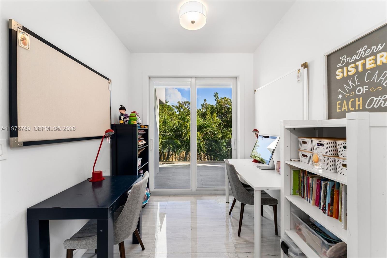 741 Harbor Dr, Key Biscayne FL 33149