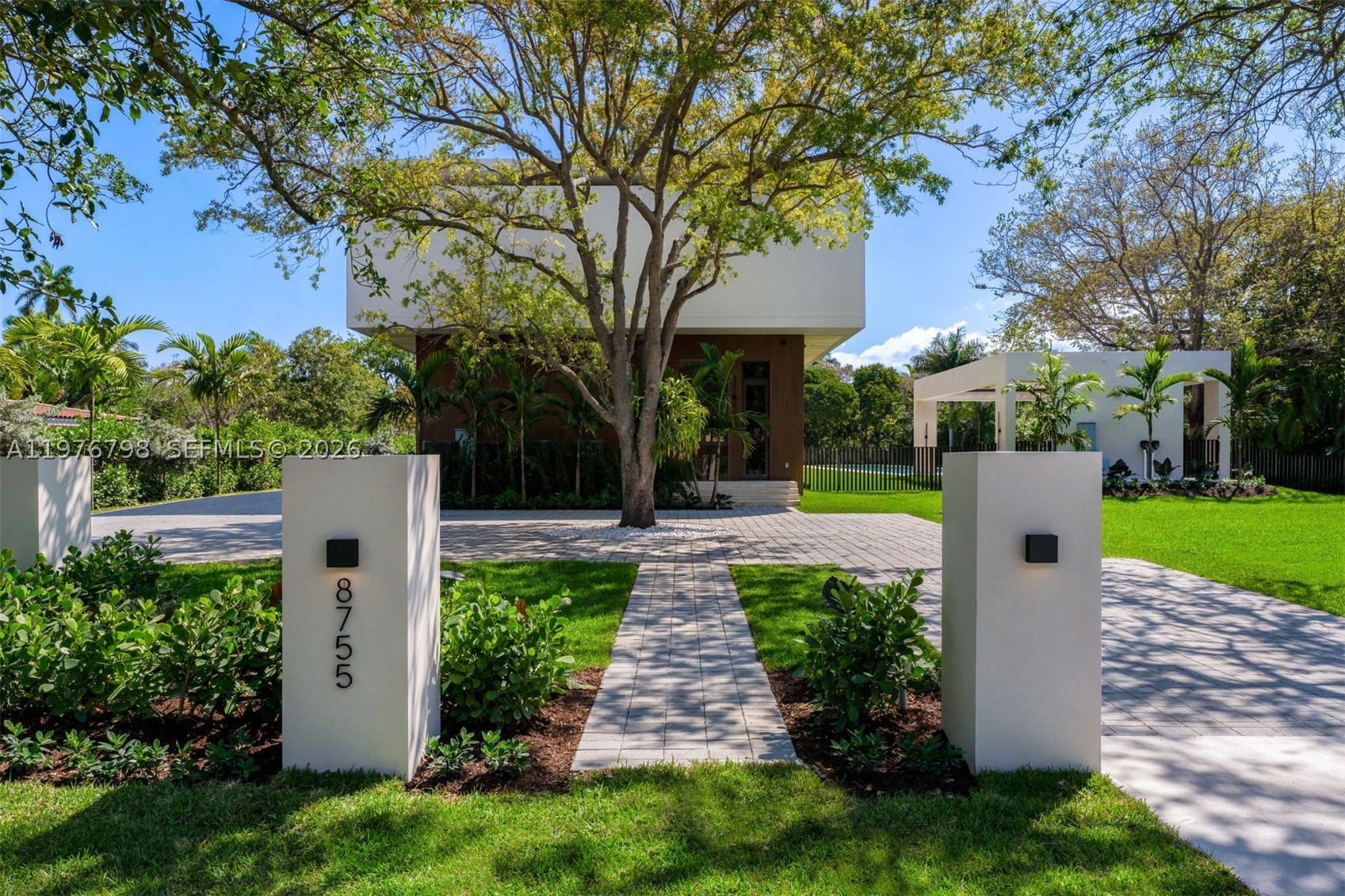 8755 SW 54th Ave, Miami FL 33143