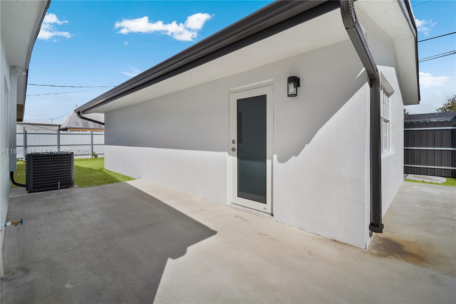 11351 SW 52nd Ter, Miami FL 33165