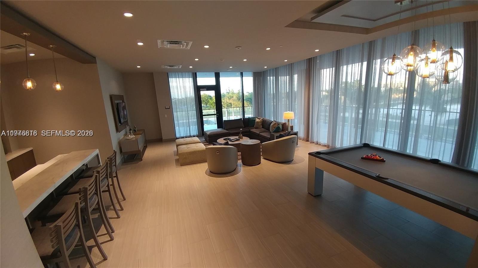 5300 PASEO BLVD #1603, Doral FL 33166