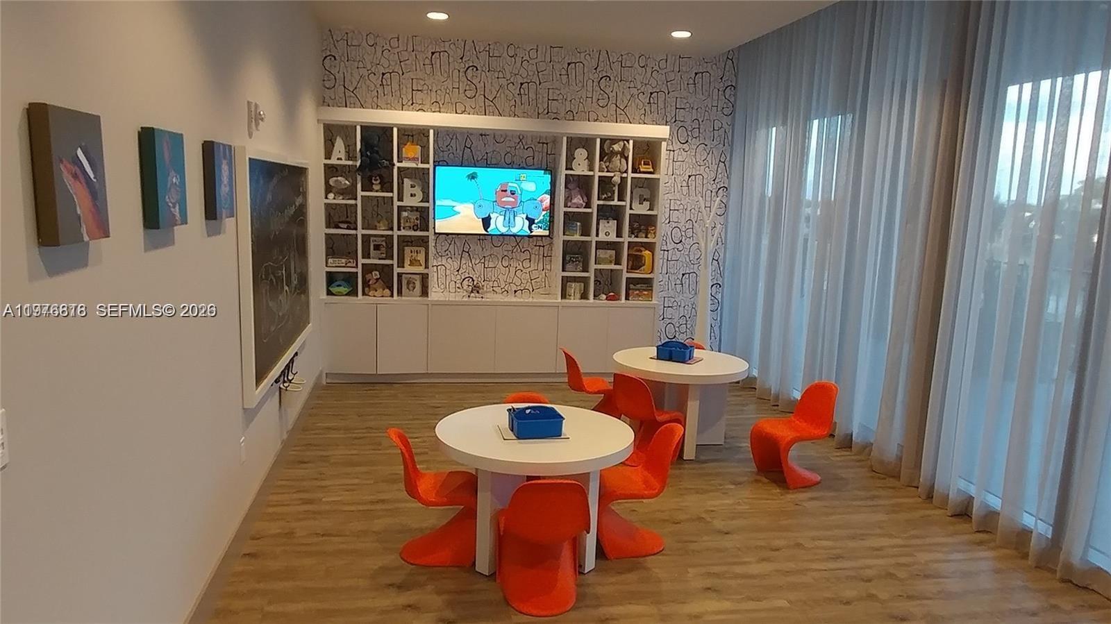 5300 PASEO BLVD #1603, Doral FL 33166