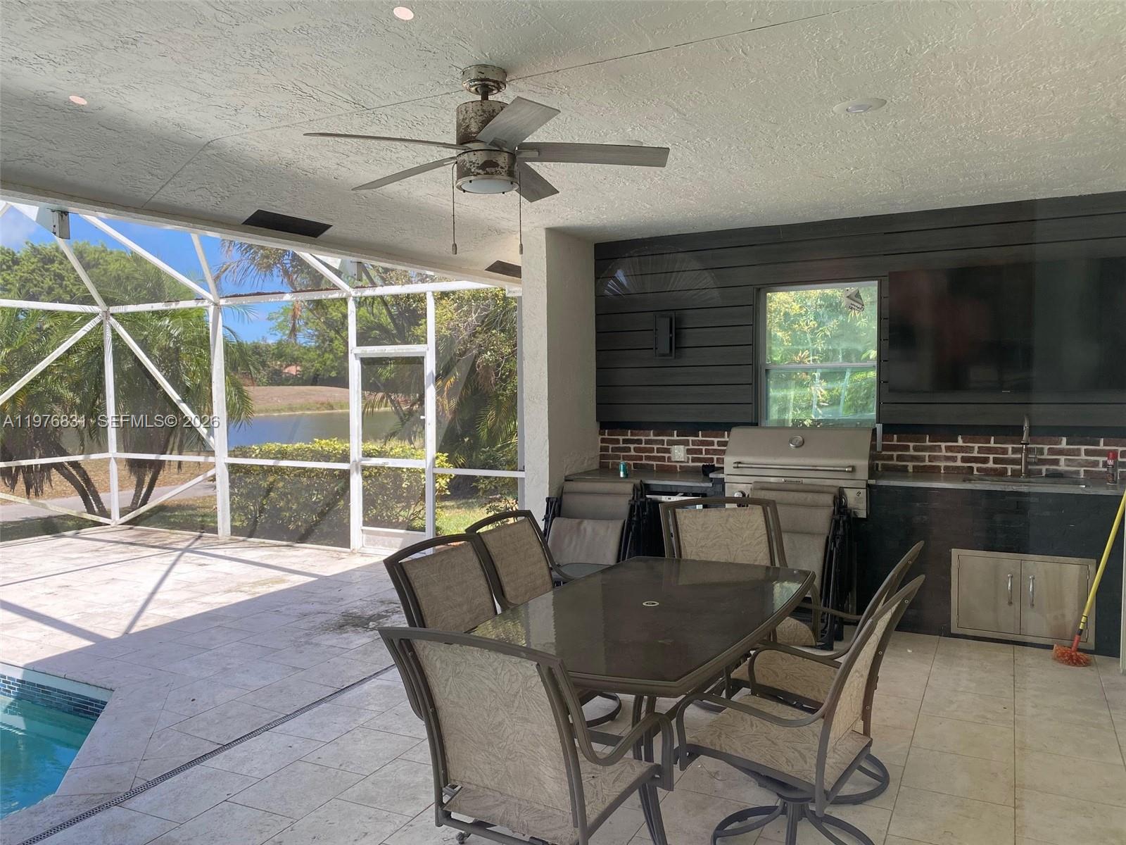 10310 Camelback Ln, Boca Raton FL 33498