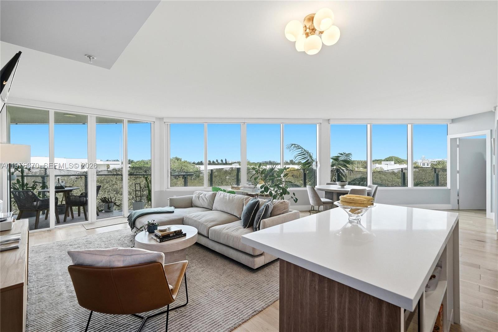 2155 Washington Ct #507, Miami Beach FL 33139