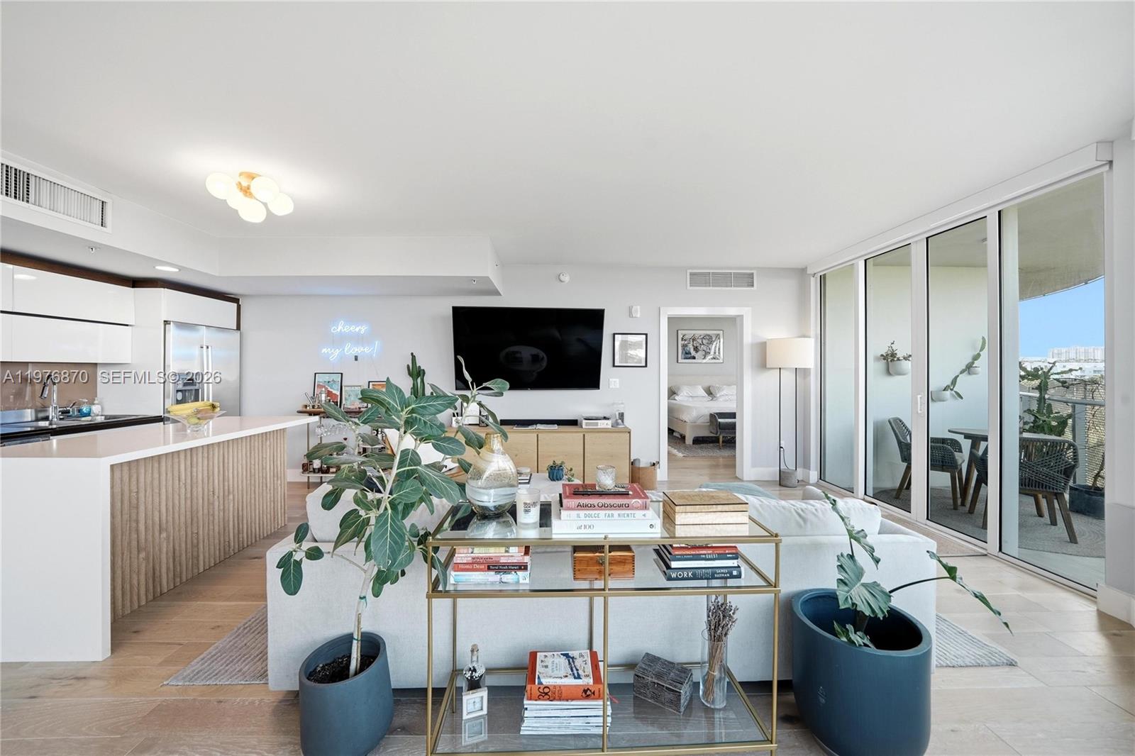 2155 Washington Ct #507, Miami Beach FL 33139