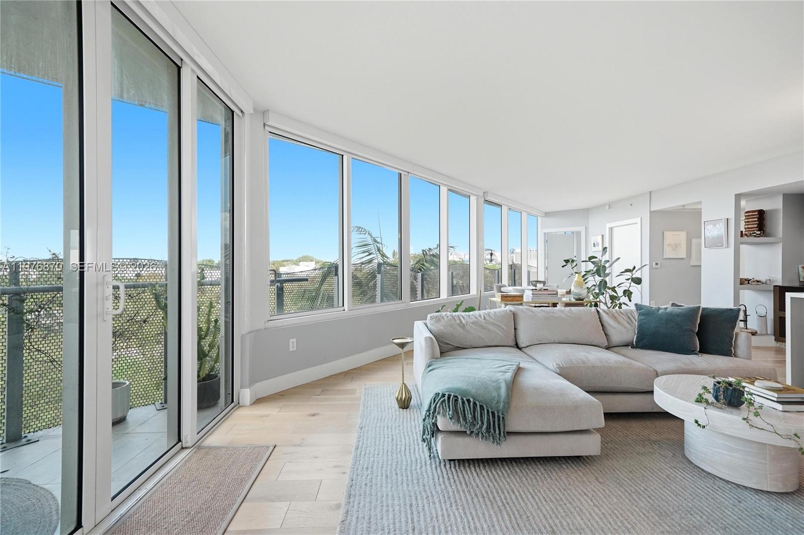 2155 Washington Ct #507, Miami Beach FL 33139