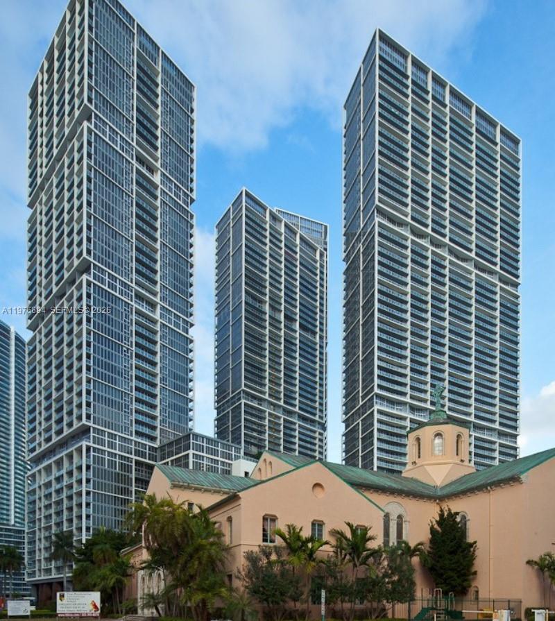 495 Brickell Ave #5310, Miami FL 33131
