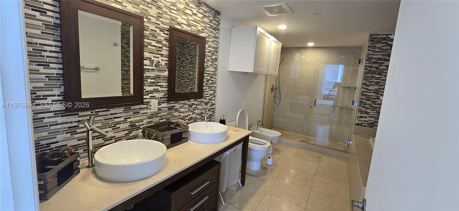 495 Brickell Ave #5310, Miami FL 33131