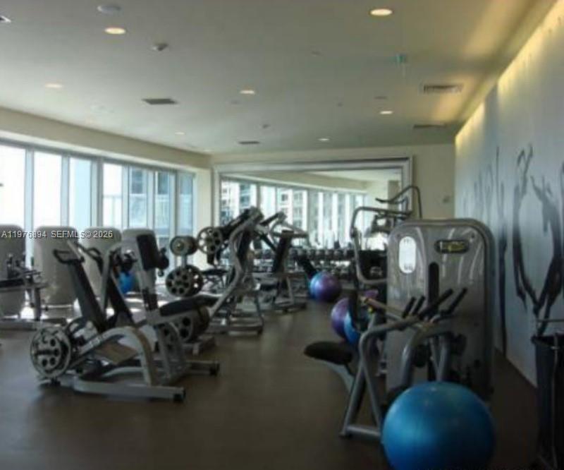 495 Brickell Ave #5310, Miami FL 33131