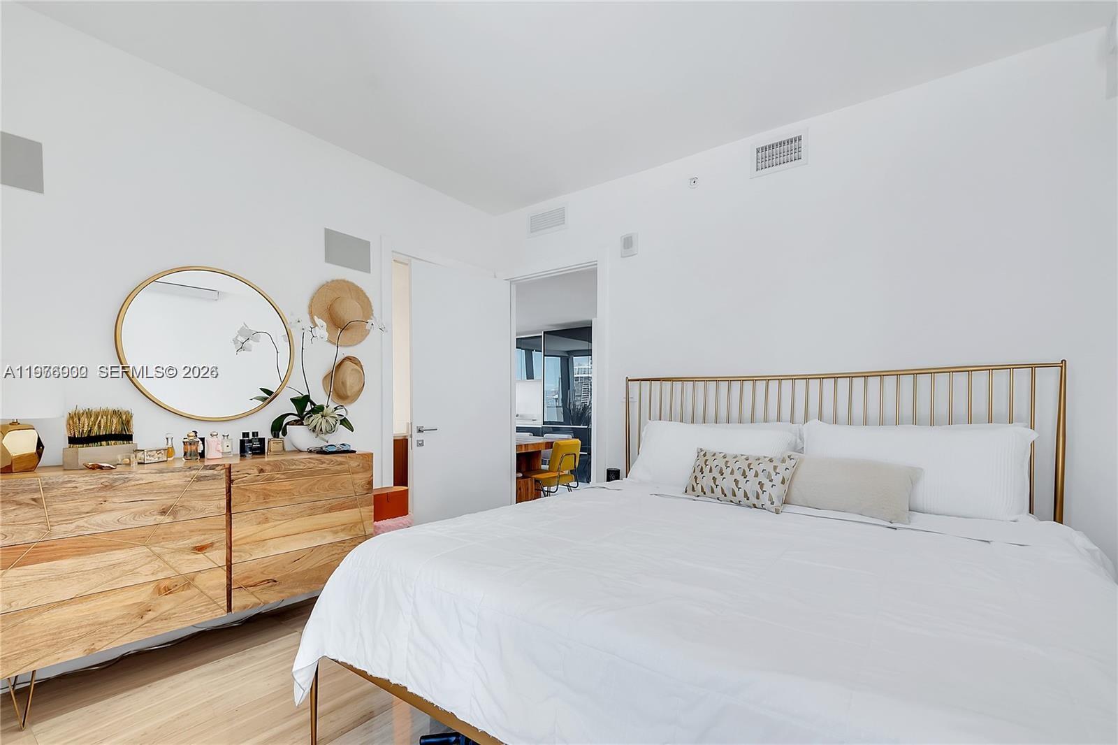 1451 Brickell Ave #904, Miami FL 33131