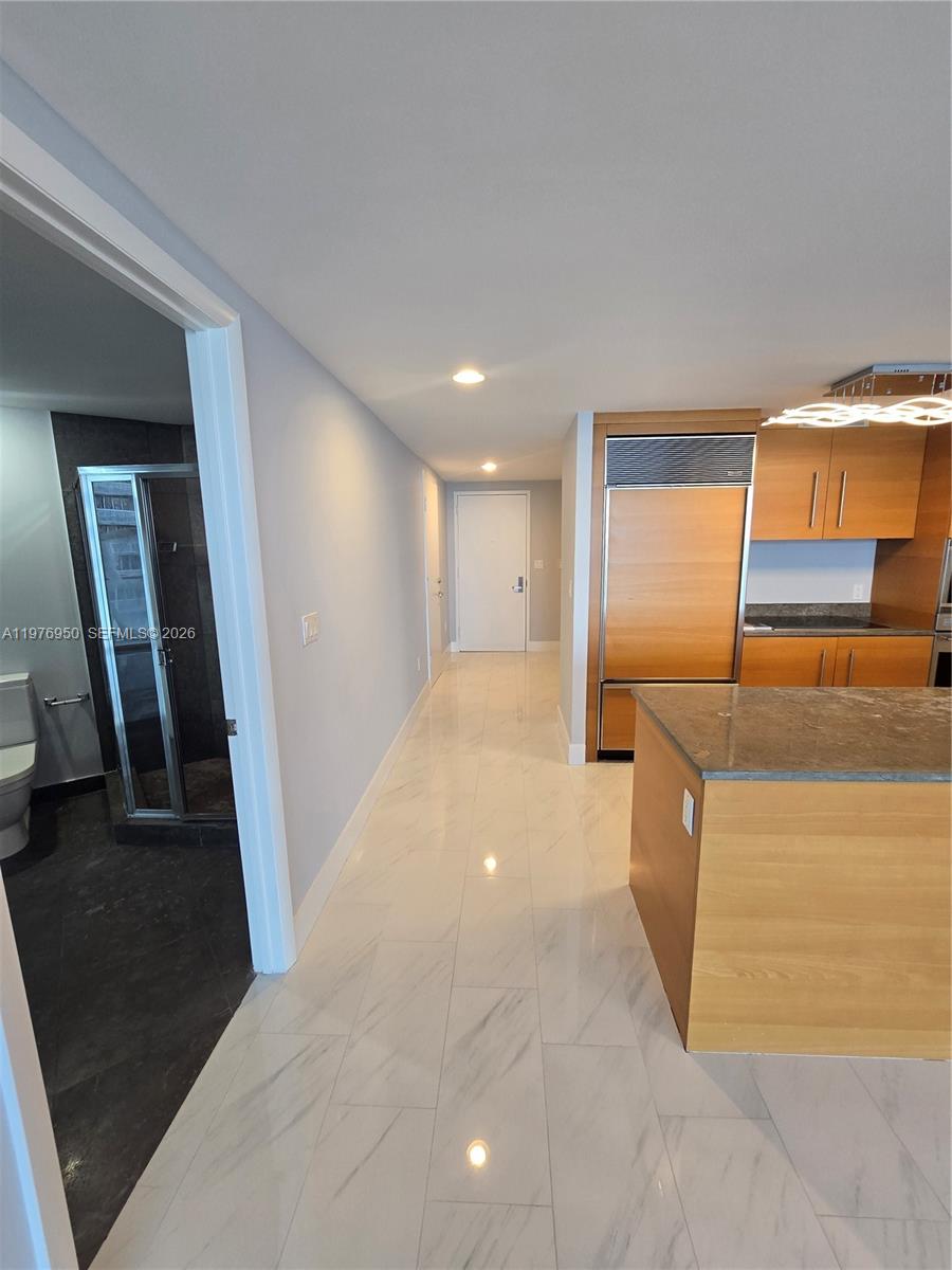 475 Brickell Ave #3407, Miami FL 33131