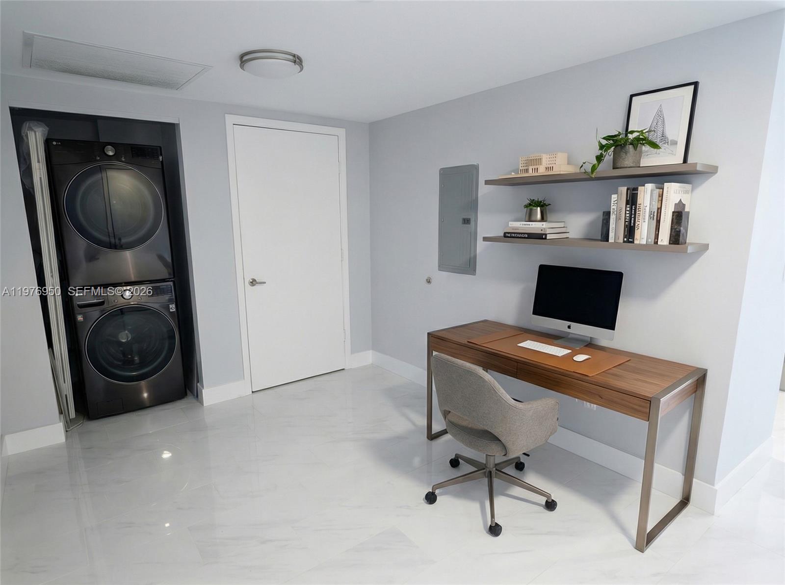 475 Brickell Ave #3407, Miami FL 33131