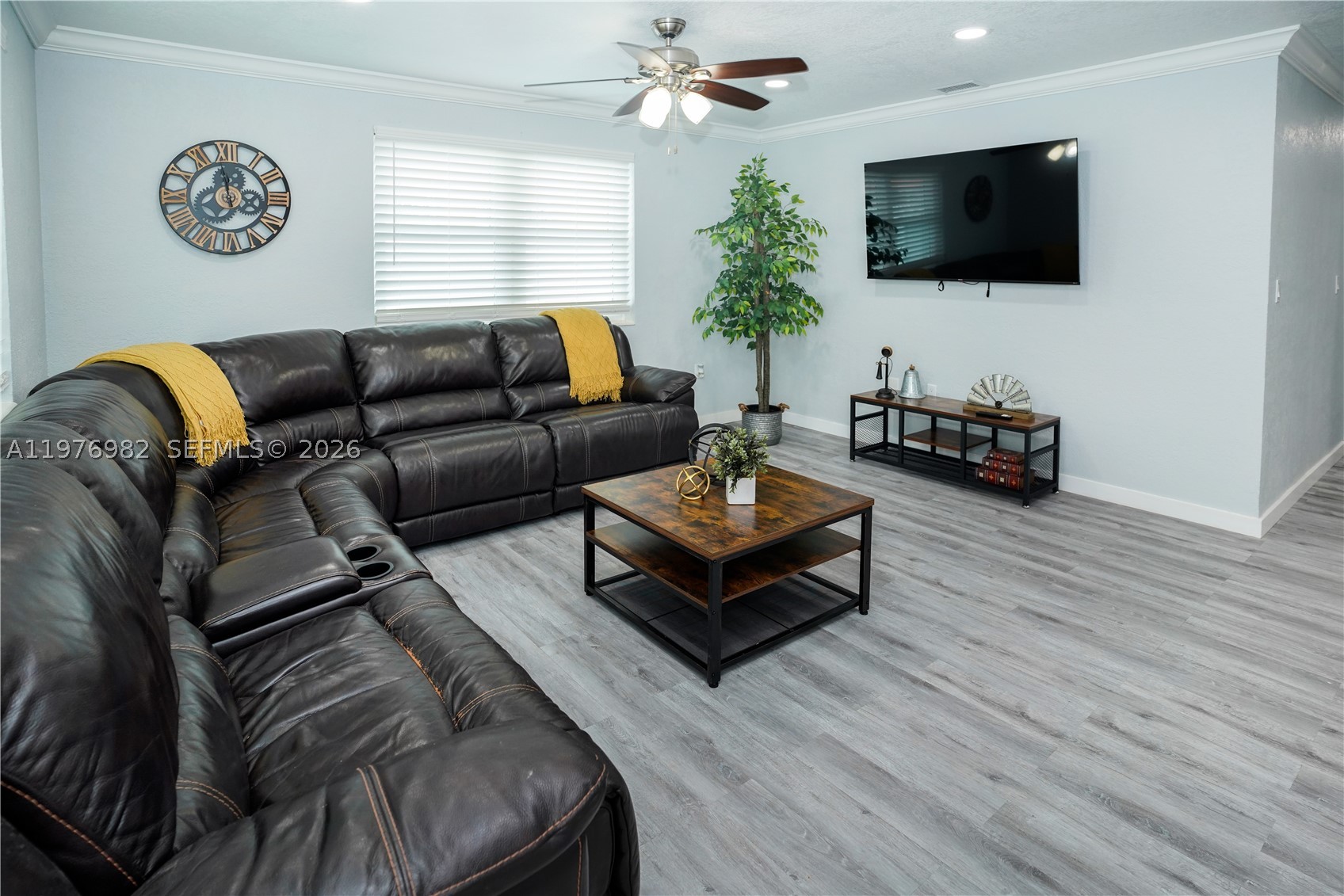 1647 NW 29th Ave, Miami FL 33125