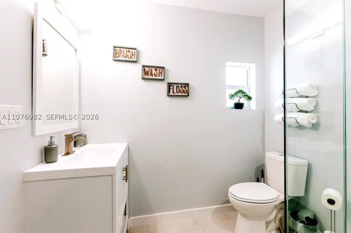 1647 NW 29th Ave, Miami FL 33125