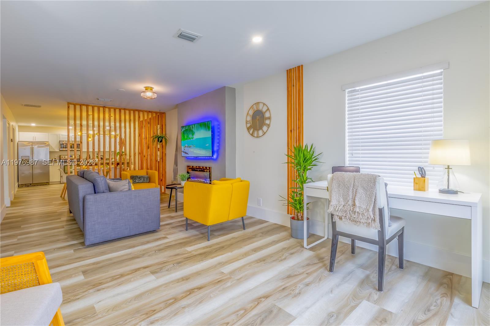 1762 NW 15th St, Miami FL 33125