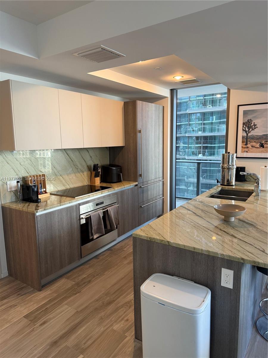 801 S Miami Ave #1705, Miami FL 33131