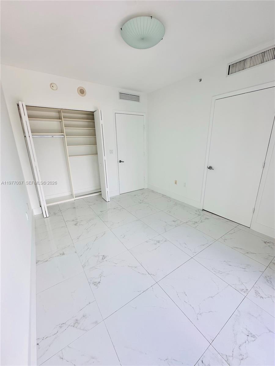 92 SW 3rd St #3105, Miami FL 33130