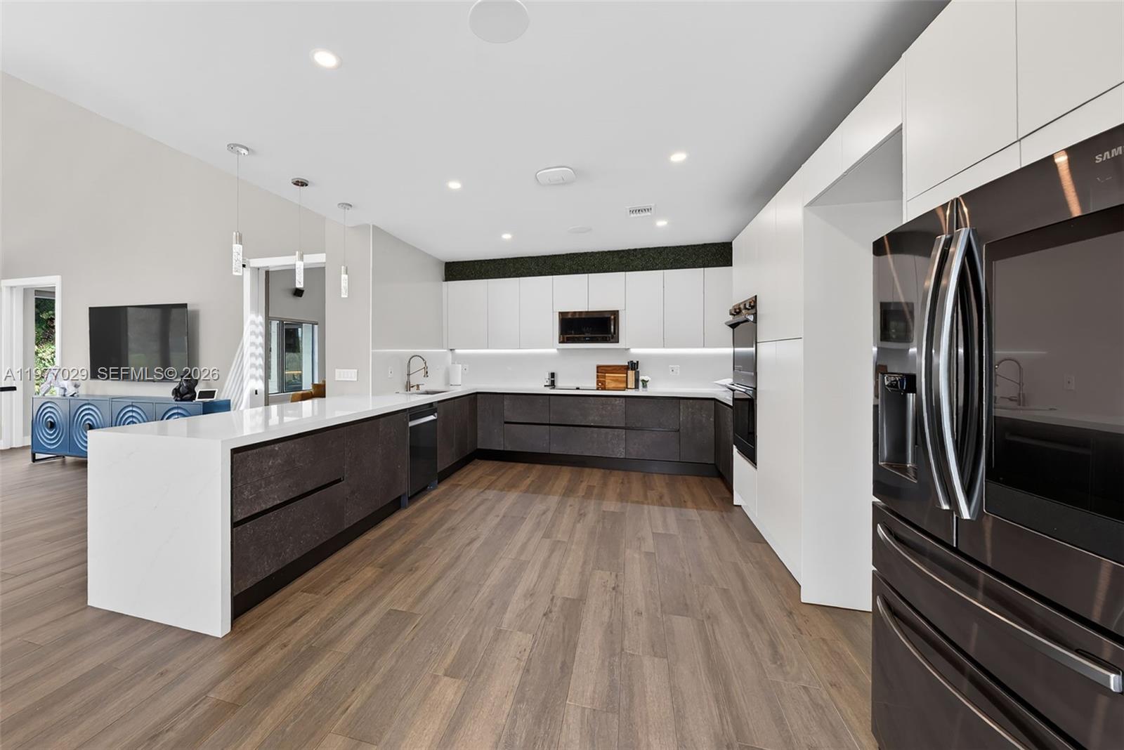 3560 Paddock Rd, Weston FL 33331