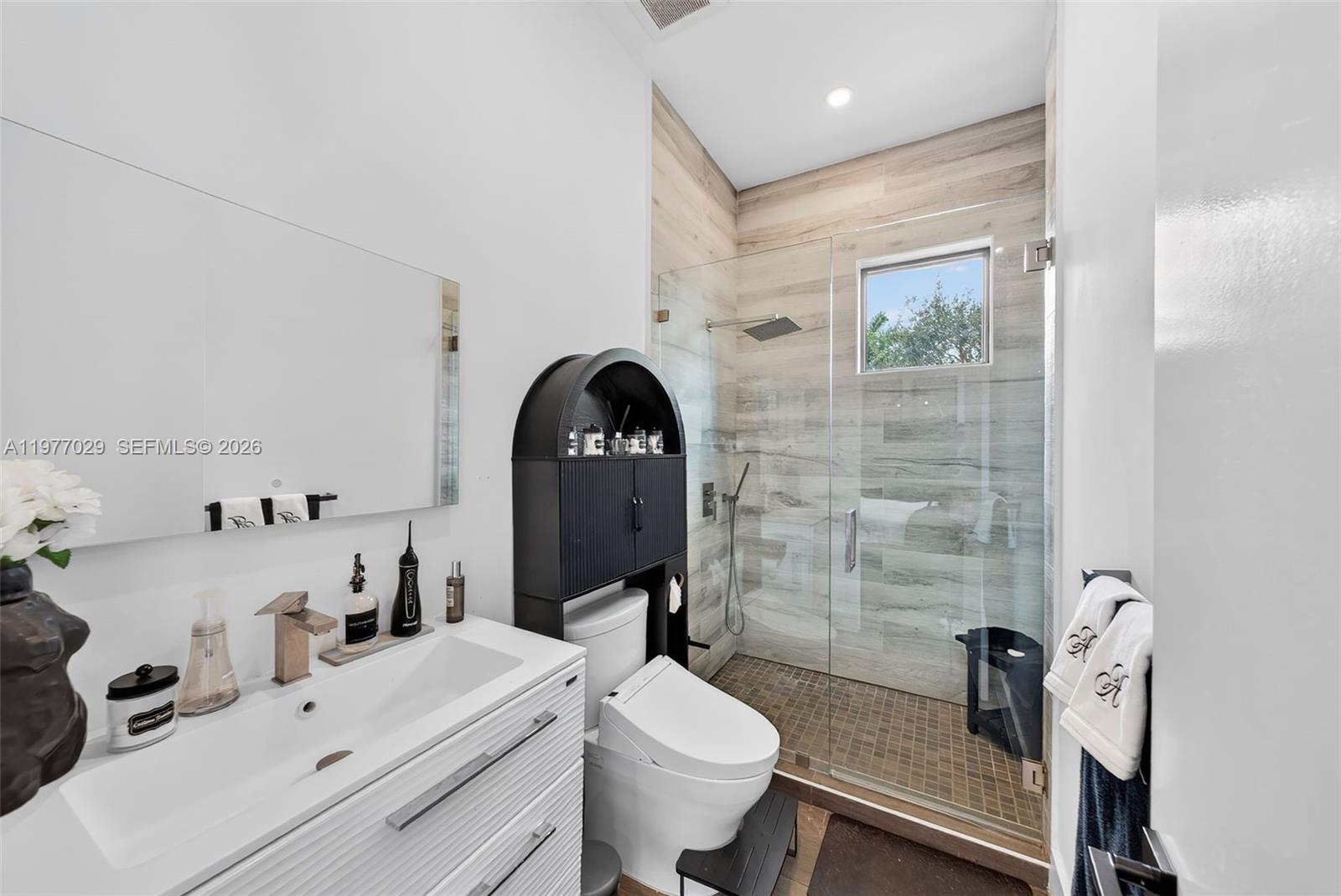 3560 Paddock Rd, Weston FL 33331