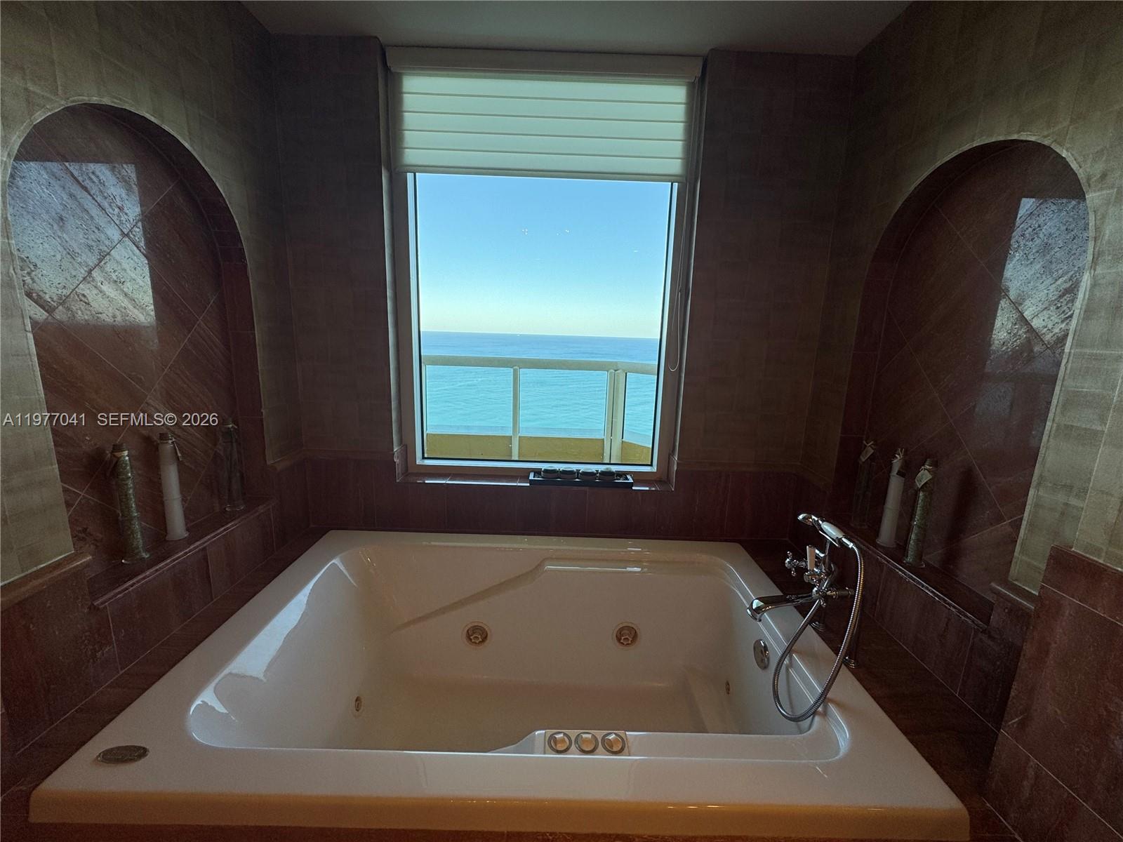 17875 Collins Ave #4306, Sunny Isles Beach FL 33160