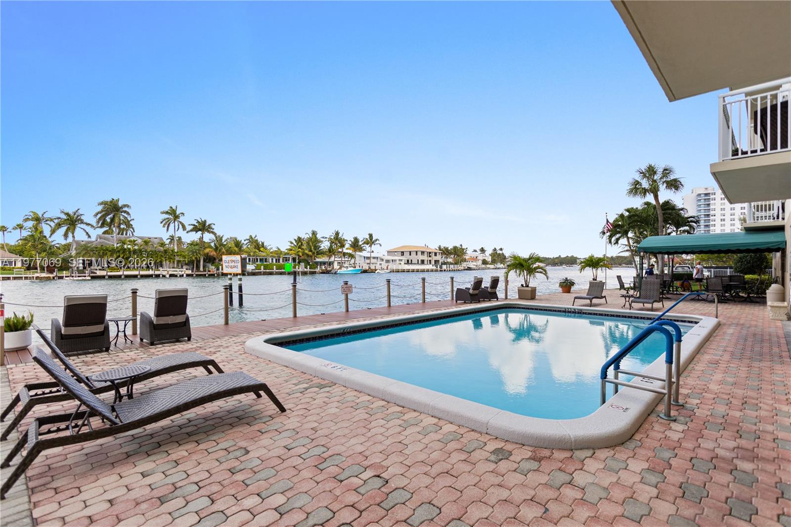 2611 N Riverside Dr #901, Pompano Beach FL 33062