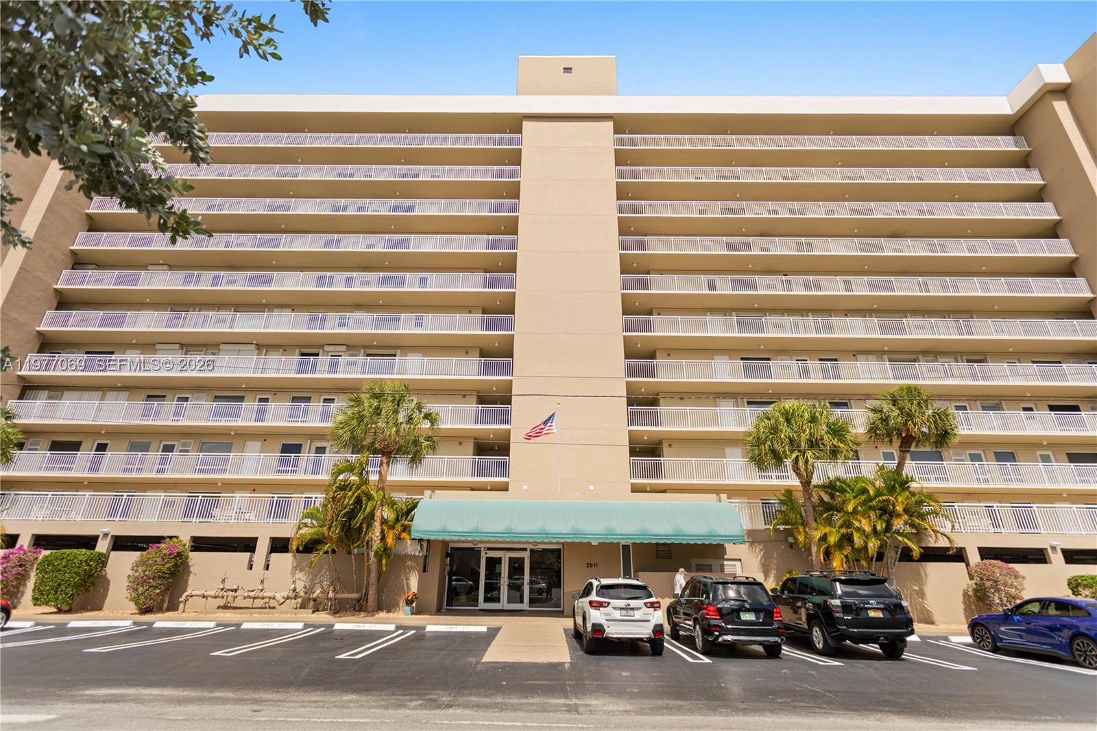 2611 N Riverside Dr #901, Pompano Beach FL 33062