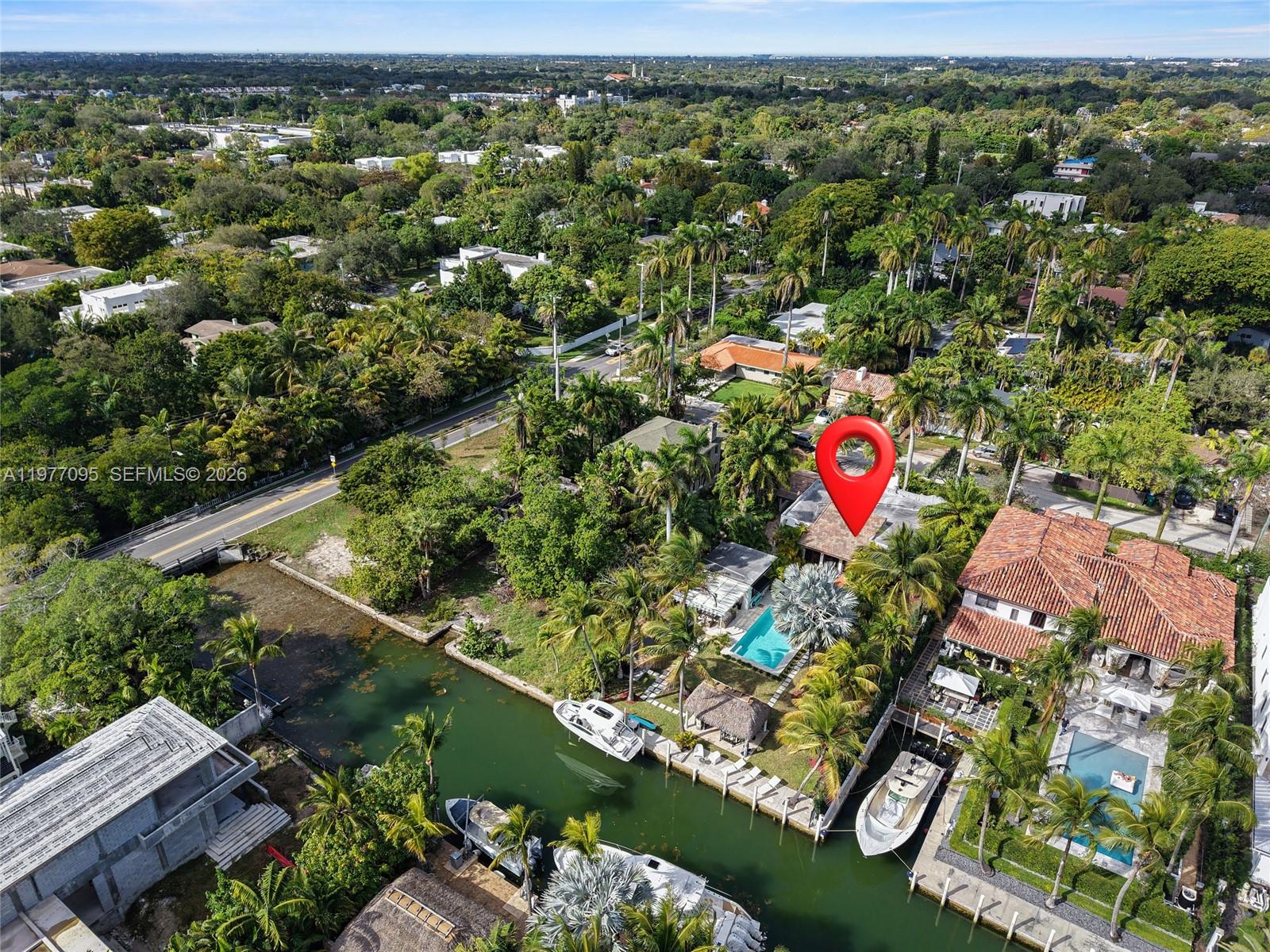 1028 NE 84th St, Miami FL 33138