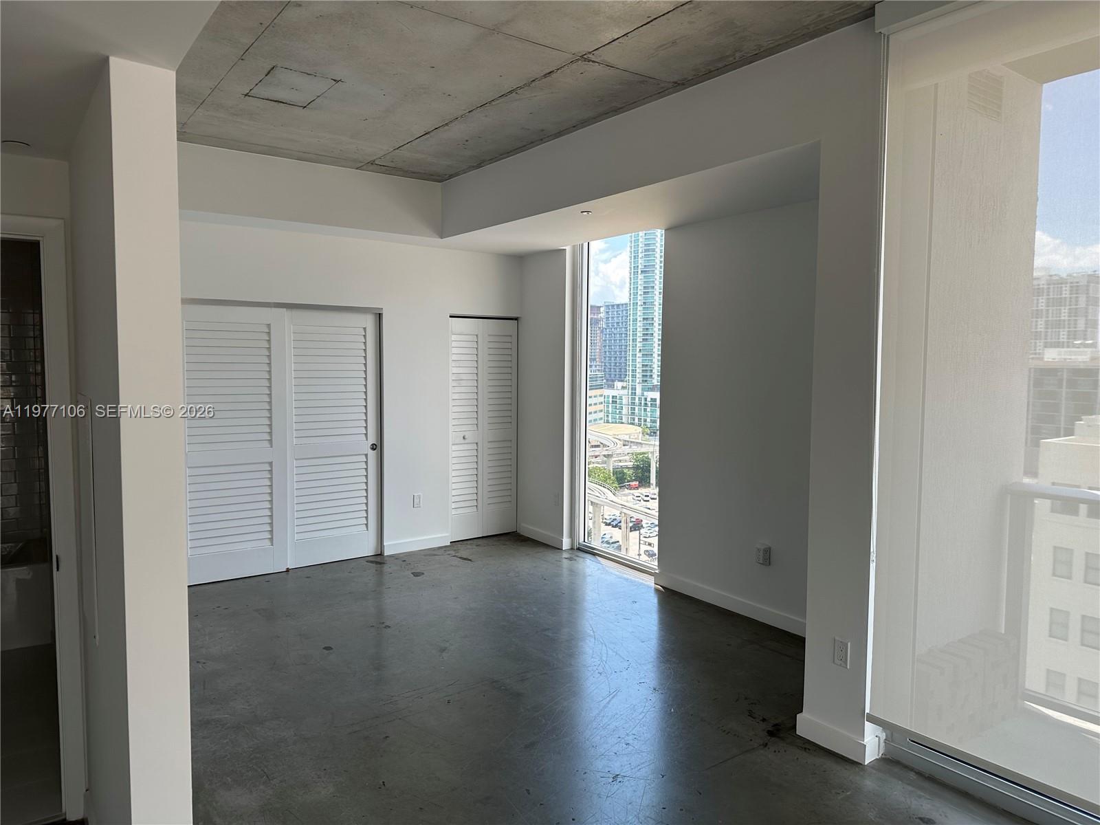 151 SE 1st St #1410, Miami FL 33131