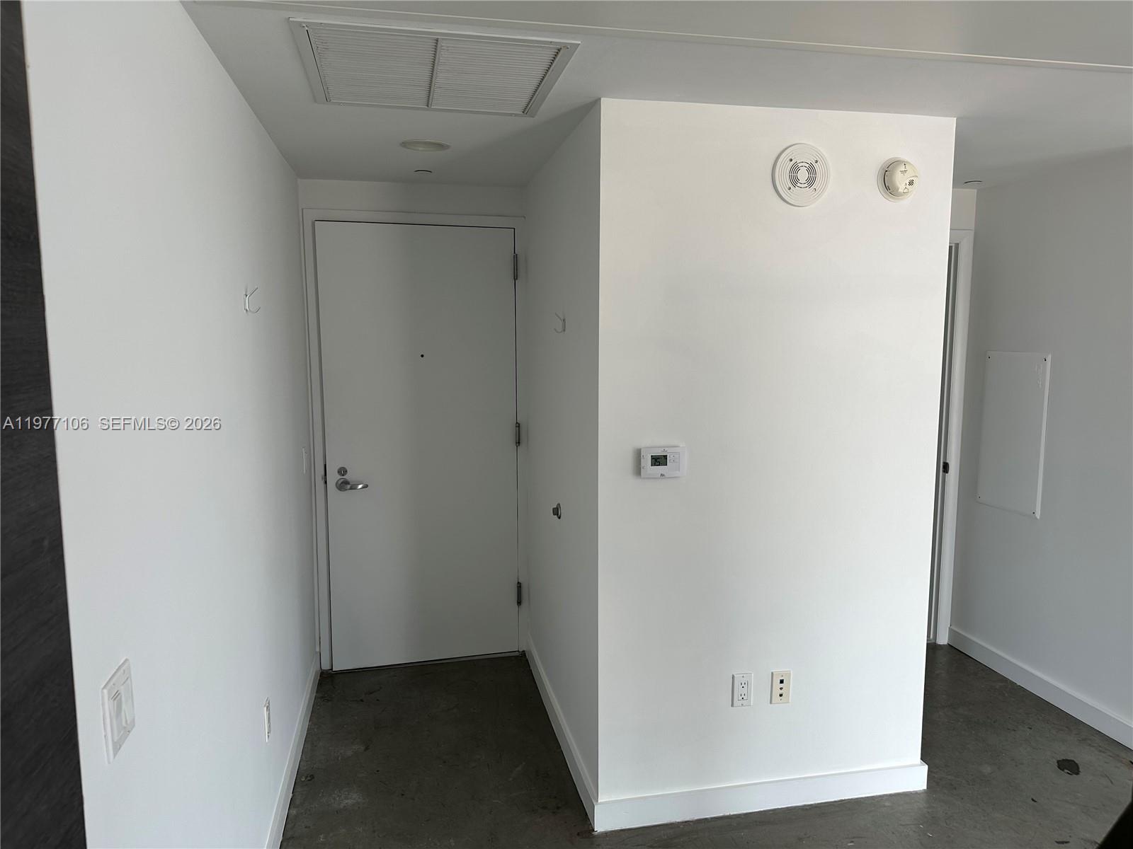 151 SE 1st St #1410, Miami FL 33131