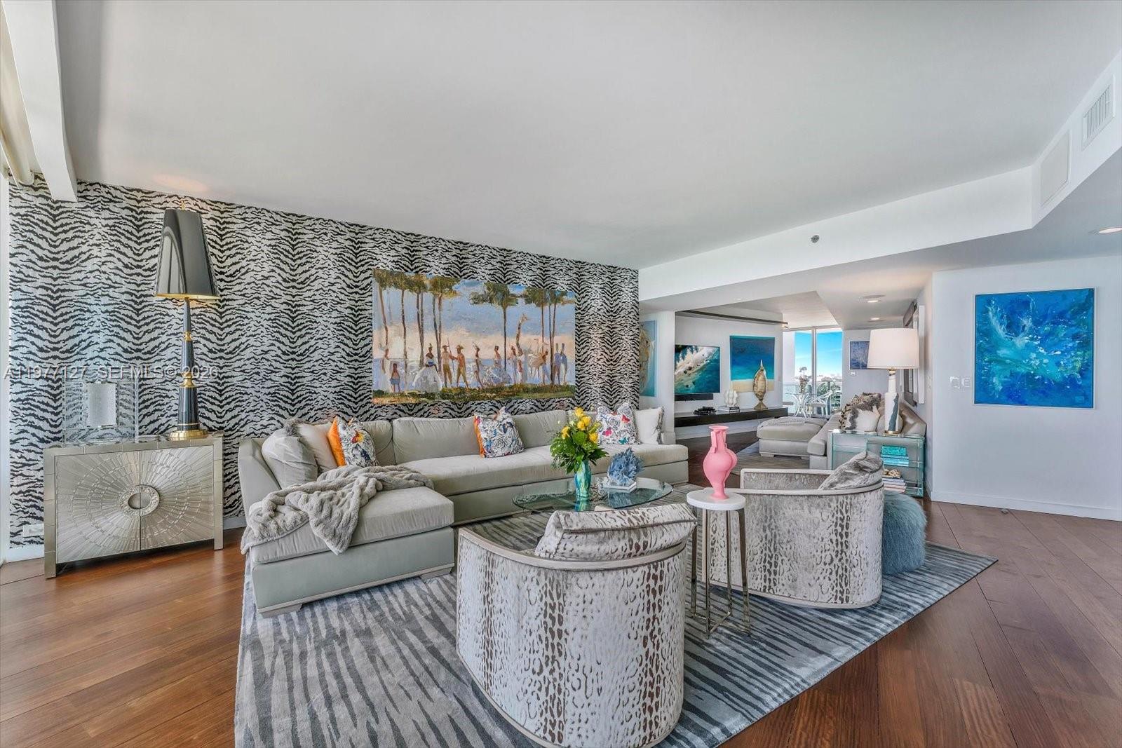 1000 S Pointe Dr #1503, Miami Beach FL 33139