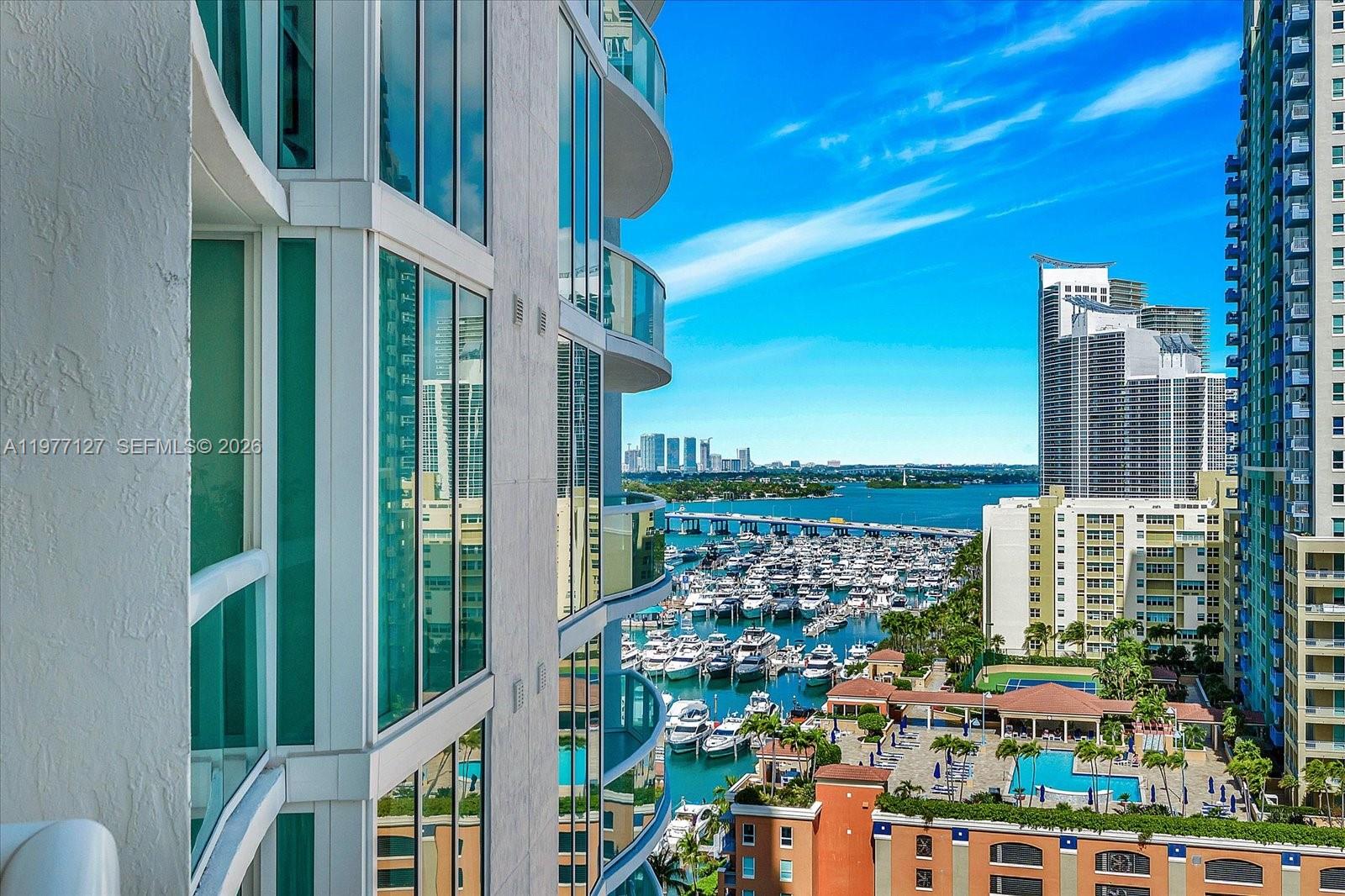 1000 S Pointe Dr #1503, Miami Beach FL 33139