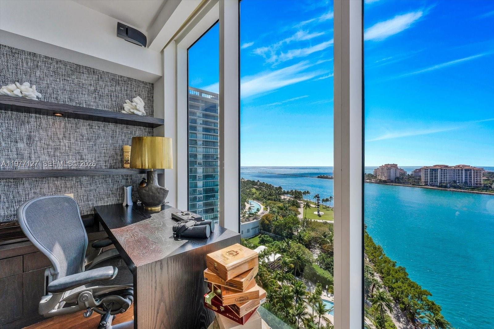 1000 S Pointe Dr #1503, Miami Beach FL 33139