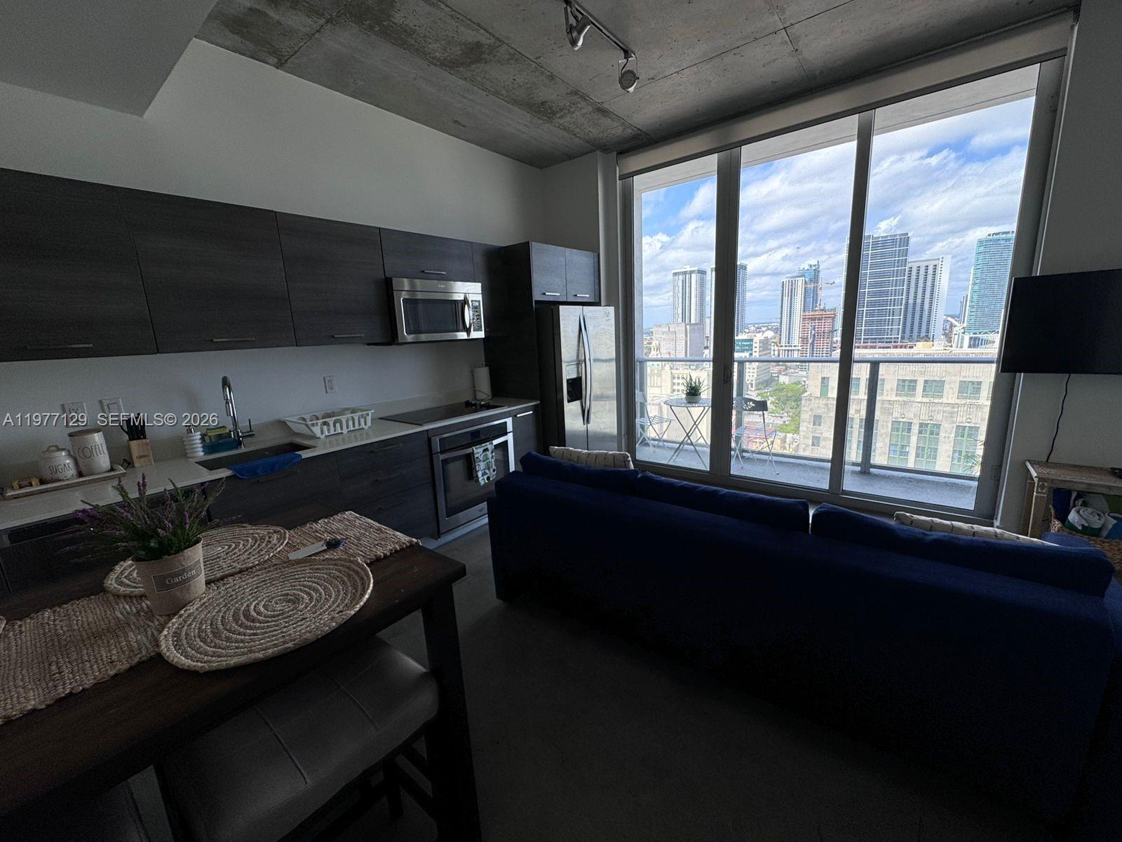 151 SE 1st St #2406, Miami FL 33131