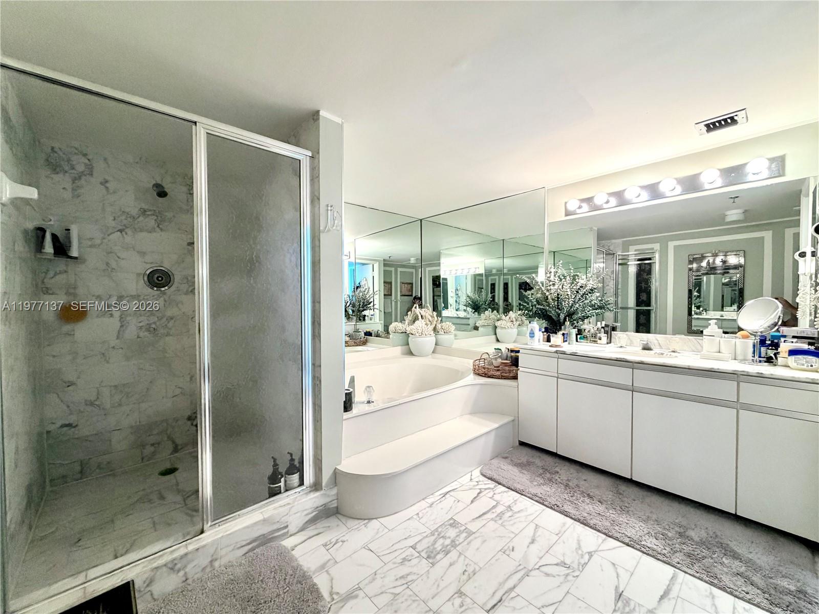 9 Island Ave #2304, Miami Beach FL 33139