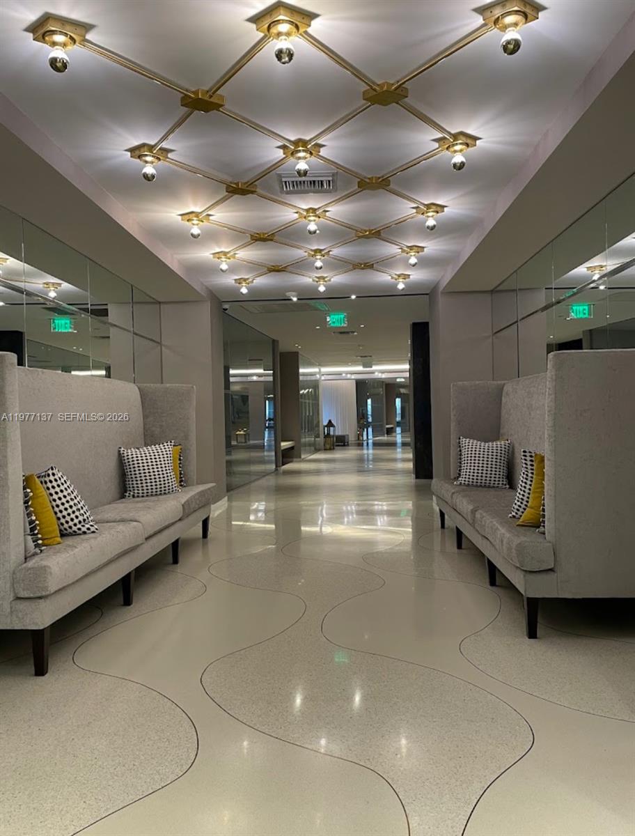 9 Island Ave #2304, Miami Beach FL 33139
