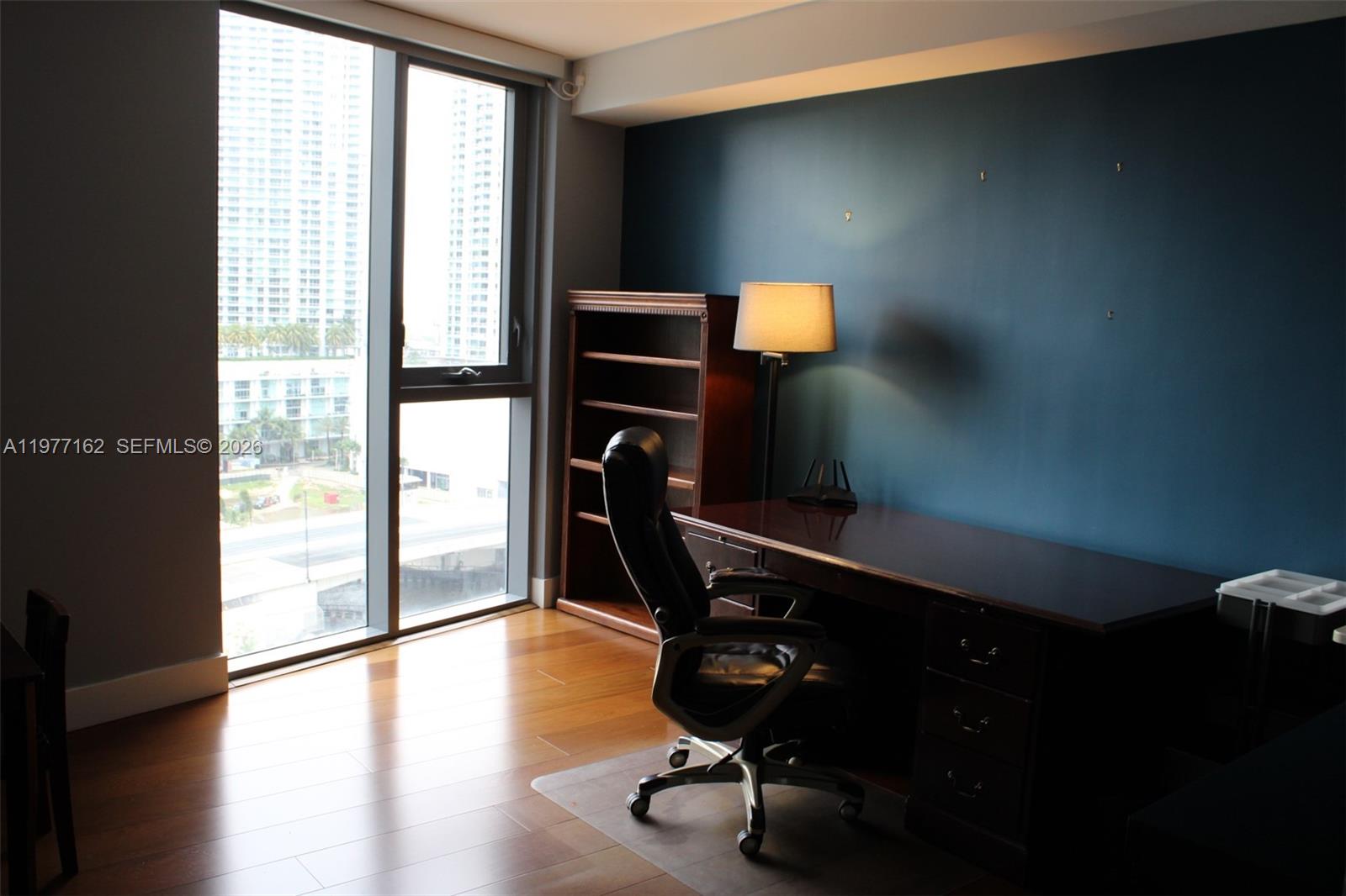 31 SE 6th St #1801, Miami FL 33131